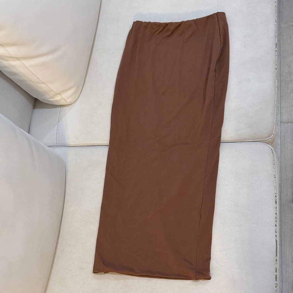 Tresser Women's Brown Maxi Skirt - Sleek Pull-On Style